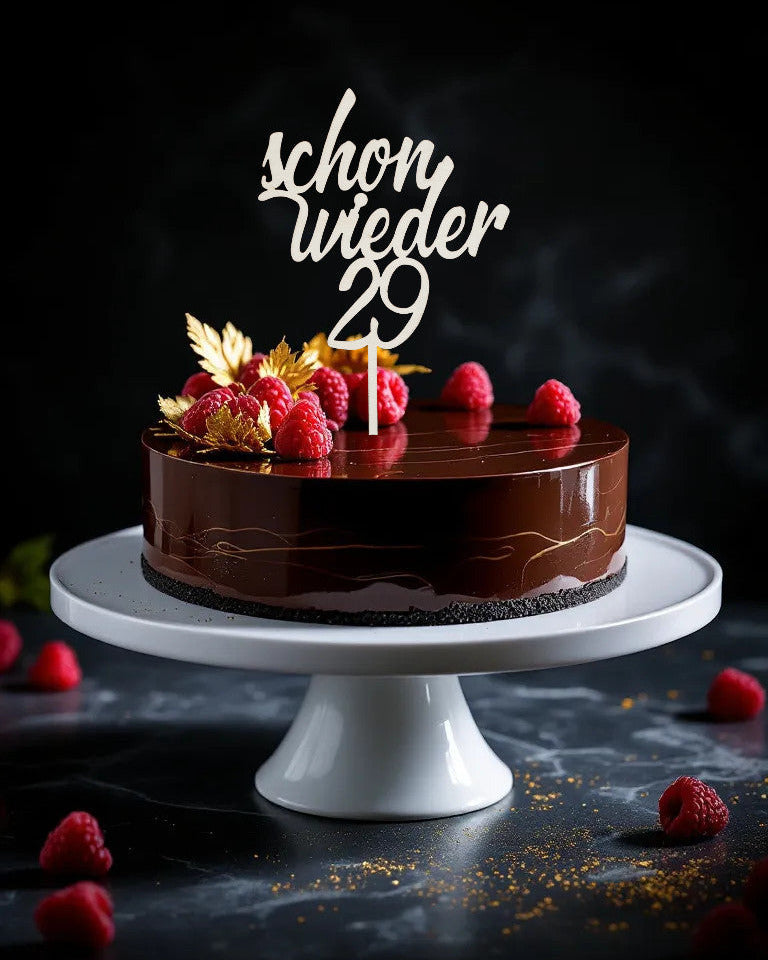 Personalisierter Holz-Caketopper „Schon wieder …“ – Lustige Geburtstags-Torten-Deko aus Birke